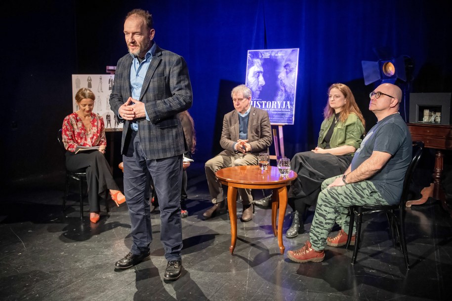 Próba medialna sztuki „Historyja o chwalebnym Zmartwychwstaniu Pańskim” w Teatrze im. Juliusza Osterwy w Lublinie /Wojtek Jargiło /PAP