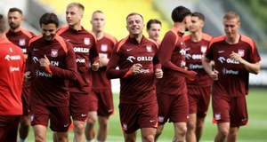Probierz odkrył karty. Grosicki w nietypowej roli