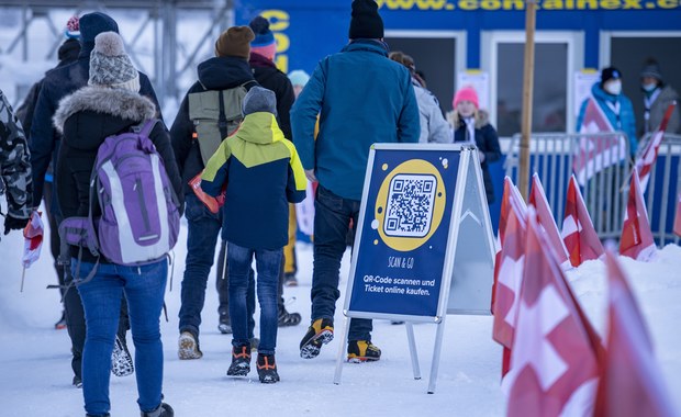 Problem z weryfikacją paszportów covidowych. Jest duży chaos