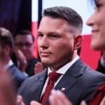 Problemy Mentzena na lotnisku w Londynie. "Zmarnowali mi dzień"