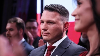 Problemy Mentzena na lotnisku w Londynie. 