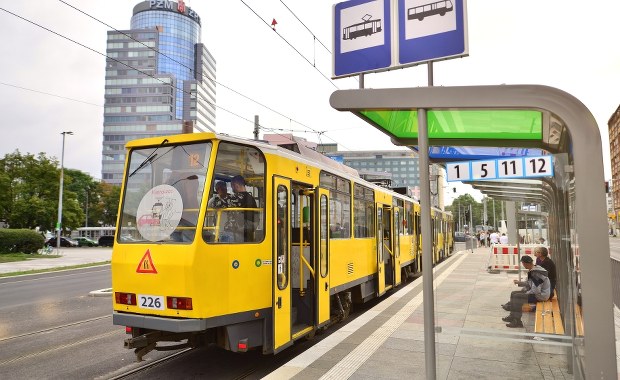 Problemy pasażerów komunikacji miejskiej. Odwołane kursy tramwajów i autobusów