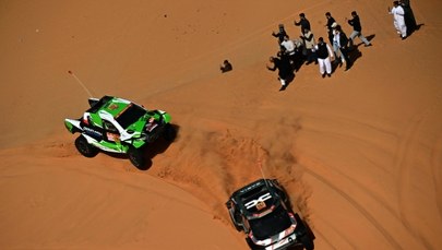 Problemy polskiej załogi na ósmym etapie Rajdu Dakar. Eryk Goczał z dużą stratą