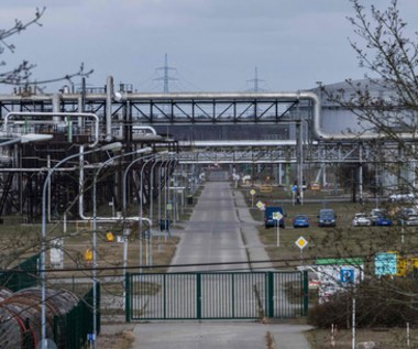 Problemy rafinerii Schwedt. Na niektórych niemieckich stacjach może zabraknąć paliwa