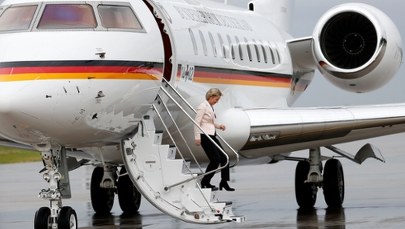 Problemy samolotu z szefową KE na pokładzie. Rosjanie zakłócili sygnał GPS?