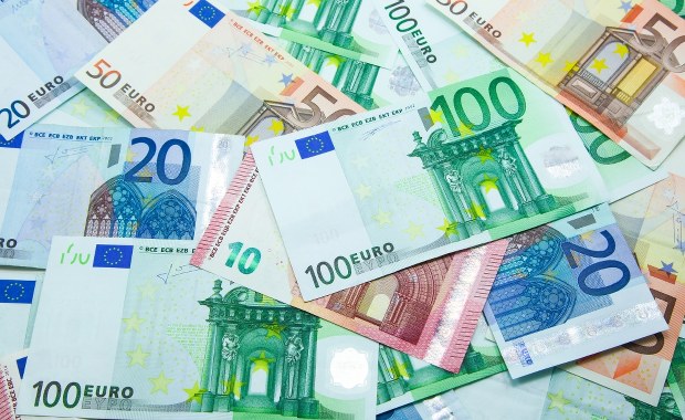 Problemy z KPO. Polska nie zdąży wydać wszystkich pieniędzy? 