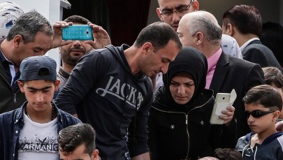 Proboszcz przyjął 70 migrantów. "Pozostaną tak długo, jak będzie to konieczne"