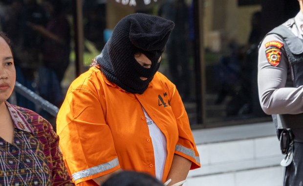 Próbowała przemycić 1,4 kg kokainy w seks-zabawce. Grozi jej kara śmierci