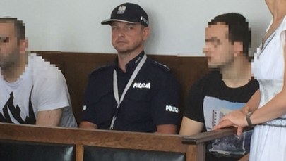 Próbowali kupić nielegalnie broń. Rozpoczął się proces dwóch obywateli Holandii