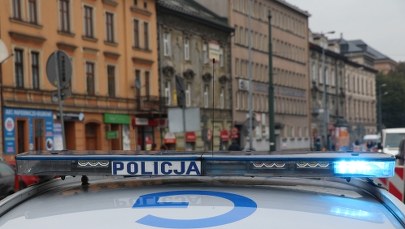 Próbowali przeszkodzić w zatrzymaniu kolegi. Dzielnicowi wezwali posiłki