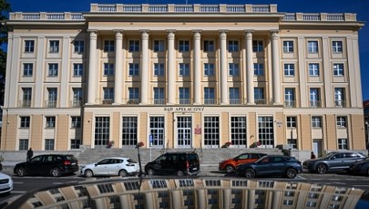 Proces księdza oskarżonego o molestowanie ministranta znów odroczony. Co dalej? 