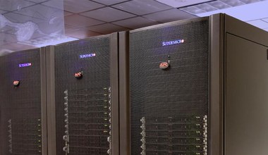 Procesory AMD EPYC napędzą Mamuta - sprzęt badający koronawirusa