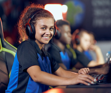 Producent asortymentu gamingowego wspiera kobiecą organizację esportową – Super Girl Gamer Pro