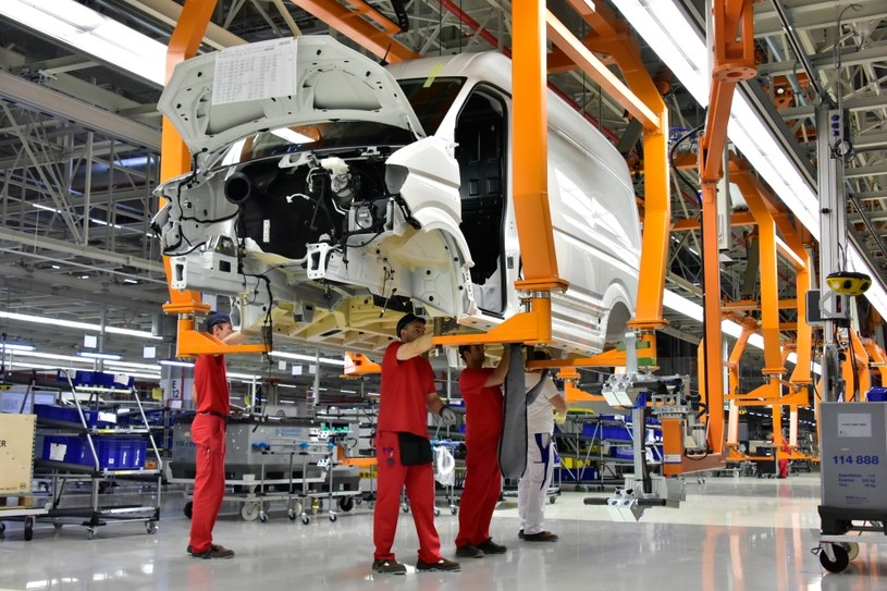 Produkcja Volkswagena Craftera w fabryce we Wrześni /Informacja prasowa