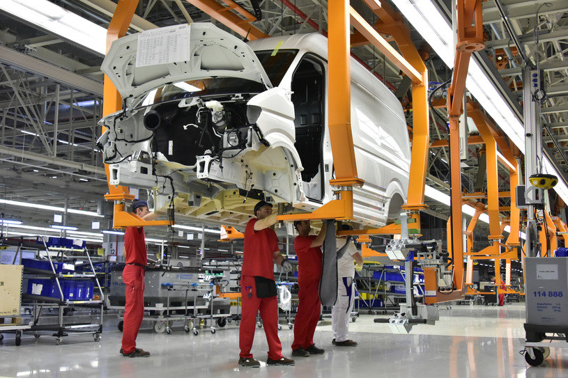 Produkcja Volkswagena Craftera w zakładzie we Wrześni /Informacja prasowa