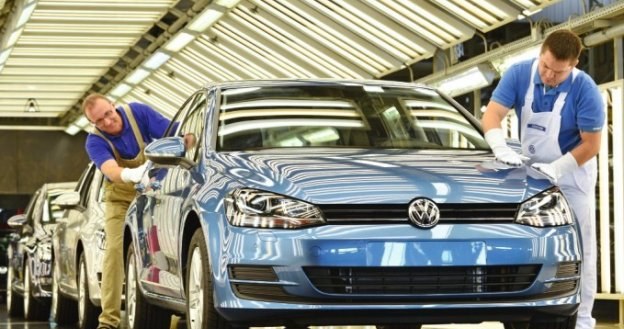 Produkcja Volkswagena Golfa siódmej generacji /Volkswagen