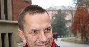 Prof. Flis: Tuskowi marzy się taka rola, jaką ma Kaczyński 