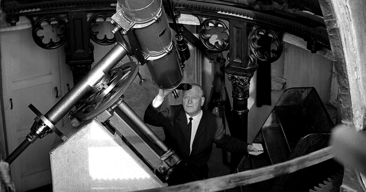 Prof. Kazimierz Kordylewski w obserwatorium astronomicznym Uniwersytetu Jagiellońskiego, 1973 /Aleksander Jałosiński /Agencja FORUM