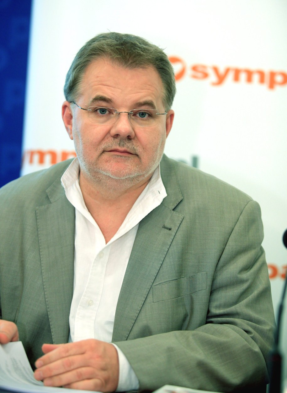 Prof. Zbigniew Izdebski /Tomasz Gzell    /PAP