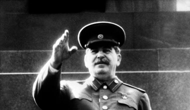 Profesor Kornat: Dla polskich sowietologów komunistyczna Rosja groźniejsza od carskiej