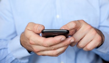 Prognoza emerytury w telefonie? "Po prostu dodamy do mObywatela"
