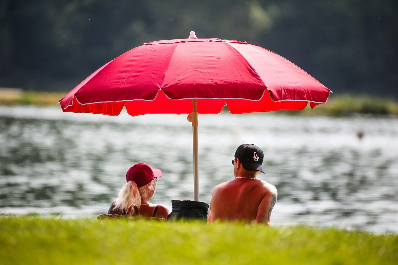 Prognoza pogody na długi weekend. Będzie upalnie, ale deszczowo