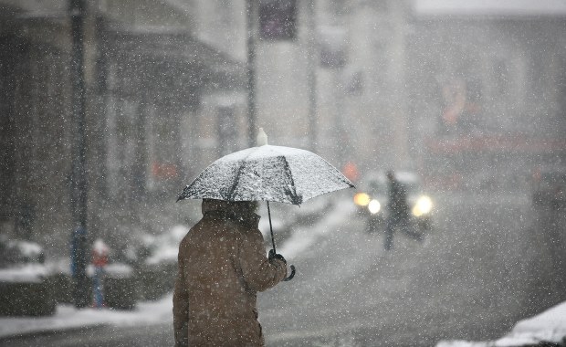 Prognoza pogody: Opady śniegu i temperatura na plusie