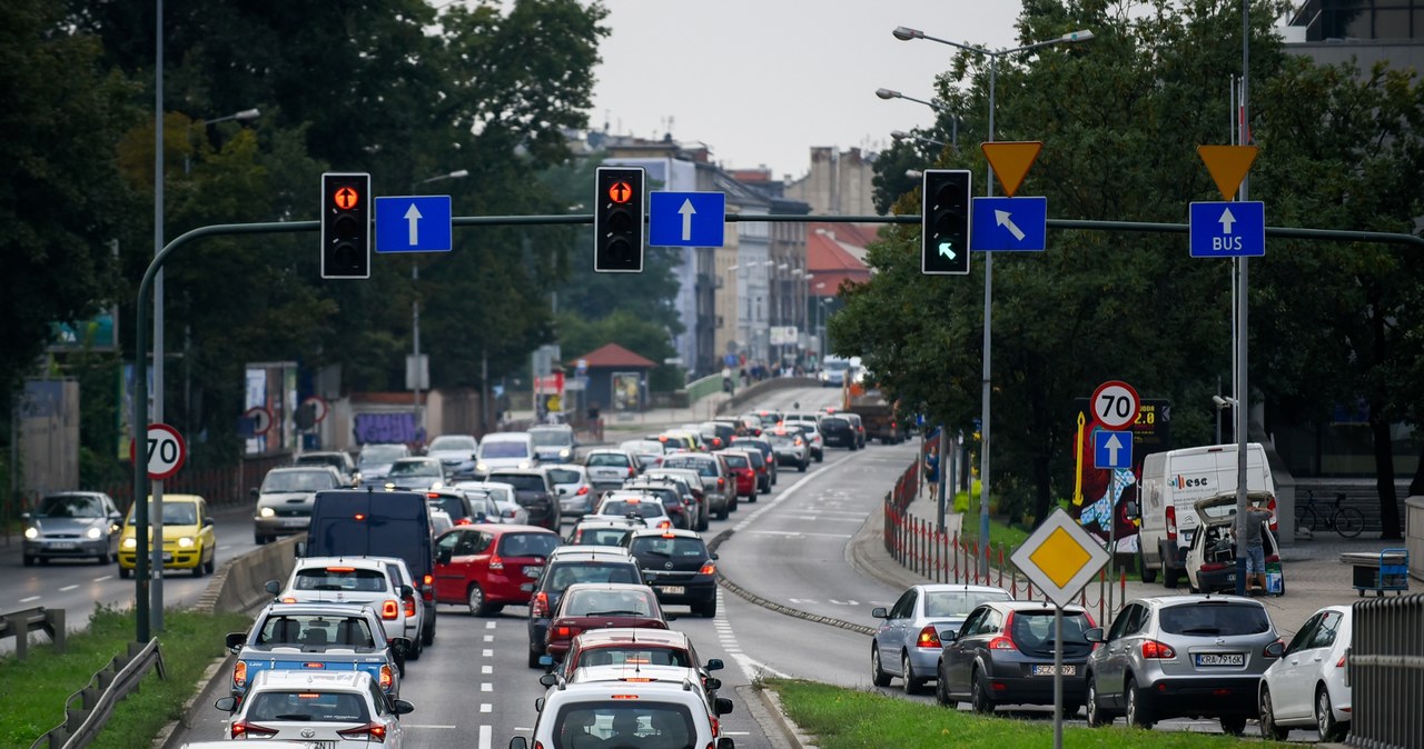 Prognozy może i są słuszne, ale na pewno nie dotyczą polskiego rynku /Getty Images