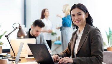 Program do kadr i płac – uwolnij firmę od biurokratycznego ciężaru