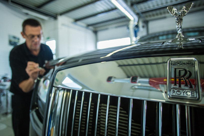 Program sprzedaży używanych Rolls-Royce'ów ruszył właśnie w Polsce /Informacja prasowa