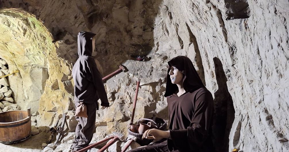 Прогулянка лабіринтом триває трохи менше години та охоплює близько двох кілометрів. /Domena publiczna