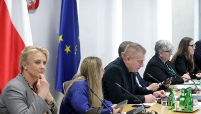 Projekt noweli ws. tabletki "dzień po" ponownie do Komisji Zdrowia