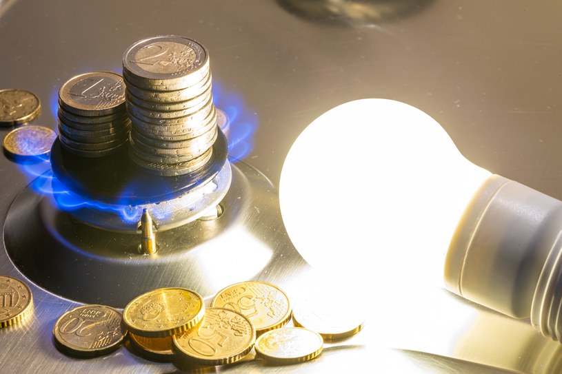 Projekt ustawy dotyczącej zamrożenia cen prądu już w Sejmie /123RF/PICSEL