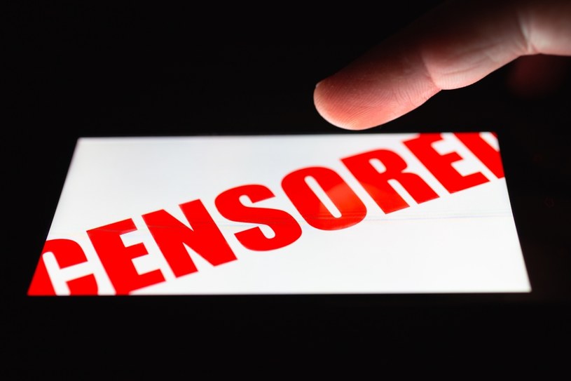 Projekt ustawy o KSC wprowadza cenzurę internetu /123RF/PICSEL