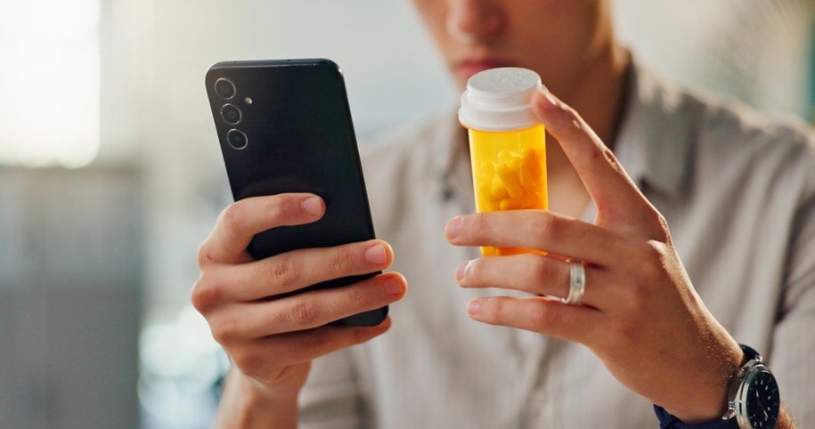 Projekt ustawy przewiduje, że za uprawianie tzw. „pseudomedycyny” Rzecznik Praw Pacjenta będzie mógł nakładać kary finansowe w wysokości od kilkudziesięciu tysięcy złotych do nawet miliona złotych. /Shutterstock