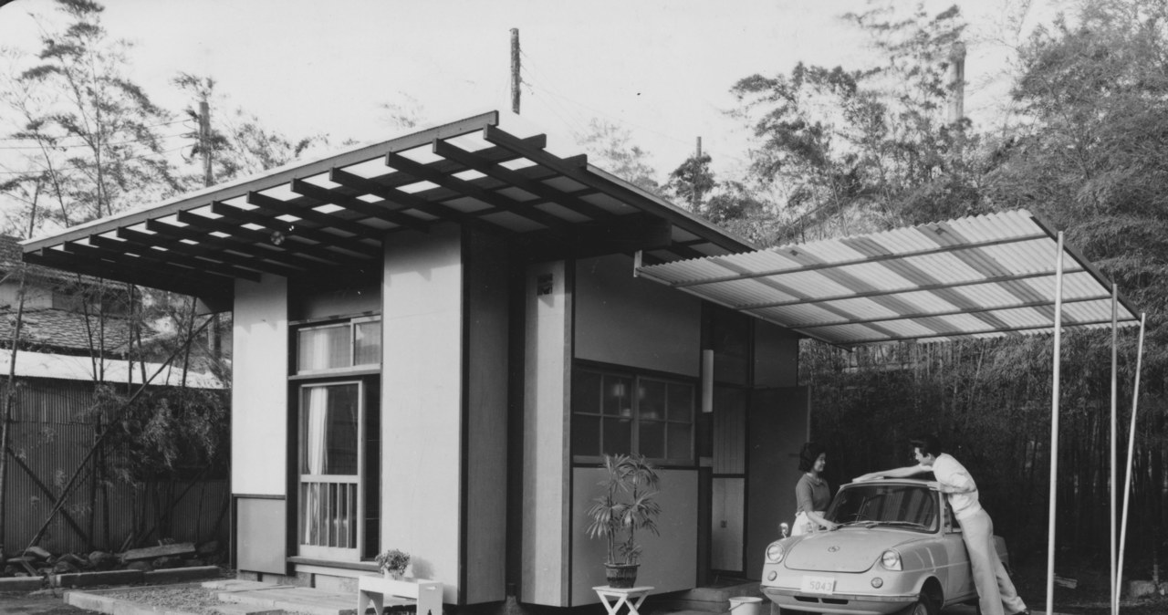 Projekt z lat sześćdziesiątych. Minidom wybudowany w Tokio zapewnia wszystko, co potrzebne do życia