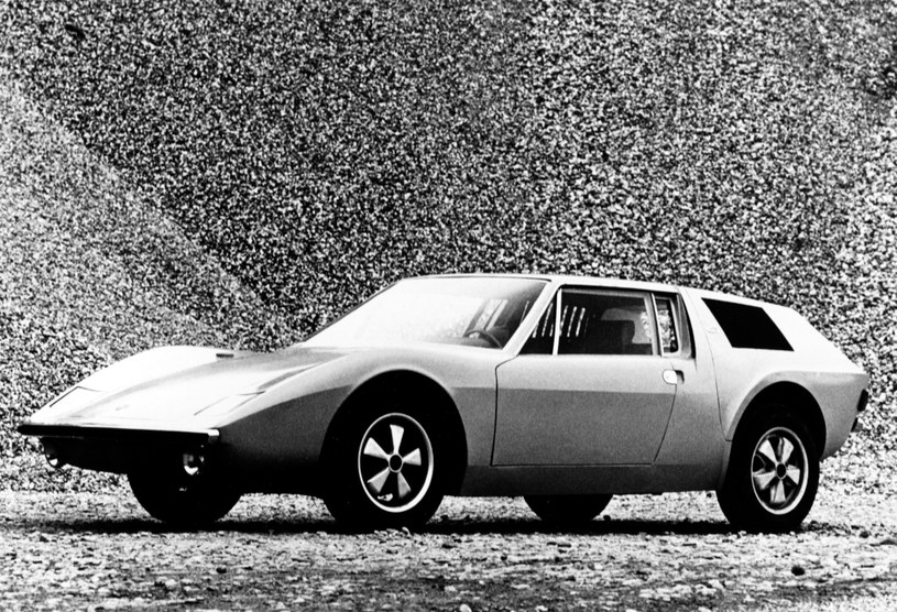 Projektant Albrecht Graf von Goertz stworzył własną wizję 914: the 914/6 został zaprezentowany na Geneva Motor Show w 1970 r. /Informacja prasowa