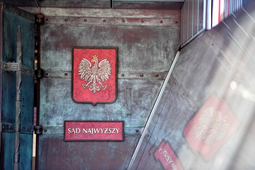 Projekty ustaw, dotyczących Sądu Najwyższego i Izby Dyscyplinarnej, złożone przez prezydenta i posłów PiS będą rozpatrywane przez Sejm wspólnie /Mateusz Jagielski /East News