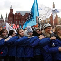 Prokremlowska młodzieżówka „Nasi” świętuje zwycięstwo Jednej Rosji