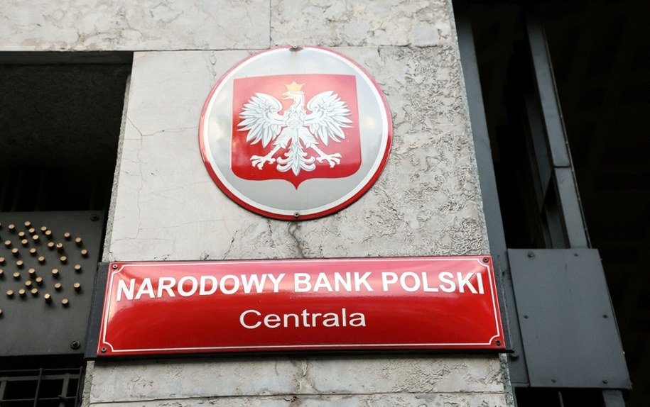 Prokurator z policją weszli do siedziby NBP /Wojciech Olkusnik/East News /East News