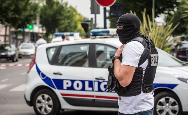Prokuratura bada transfer pieniędzy od sprawcy zamachów w Paryżu