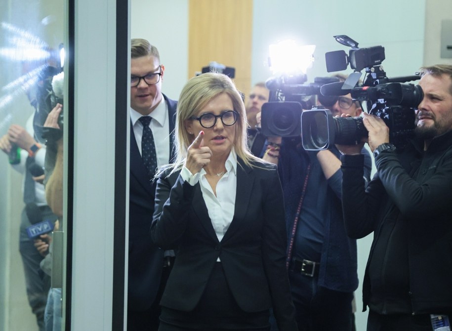 Prokuratura odmówiła wszczęcia postępowania ws. gróźb karalnych wobec Wrzosek ze strony europosła Jacka Ozdoby / WOJCIECH OLKUSNIK  /East News