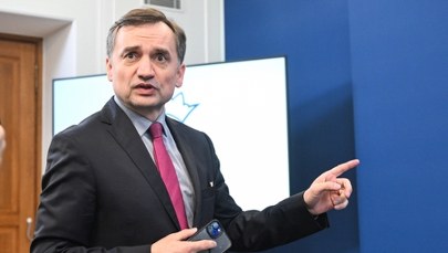 Prokuratura potwierdza doniesienia RMF FM ws. Ziobry. "Wyczerpujące przesłuchanie"