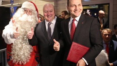 Prokuratura zmienia zdanie ws. podróży Radosława Sikorskiego 