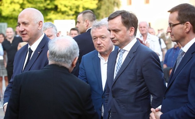 "Prokuraturę toczyła choroba". Poważne zastrzeżenia do śledztw za rządów PiS