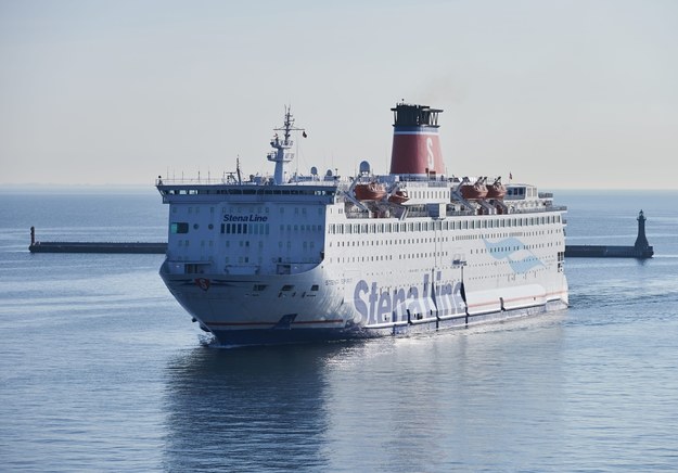 Prom pasażersko-samochodowy Stena Spirit /Adam Warżawa /PAP