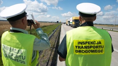 Promocja "piątki PiS" na autach ITD. Wojewoda przeprasza