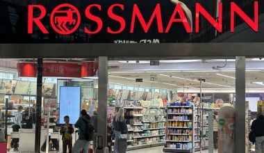 Promocja w Rossmannie na perfumy. Ludzie pytają, czy można zwracać jedną sztukę