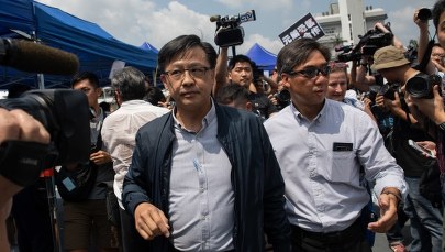 Propekiński poseł raniony nożem w Hongkongu