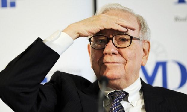 Propozycja Warrena Buffeta, by zwiększyć podatki najbogatszym wywołała ożywioną dyskusję w USA /AFP